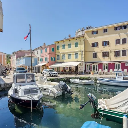 Astra 1 Harbour View - Happy Apartman