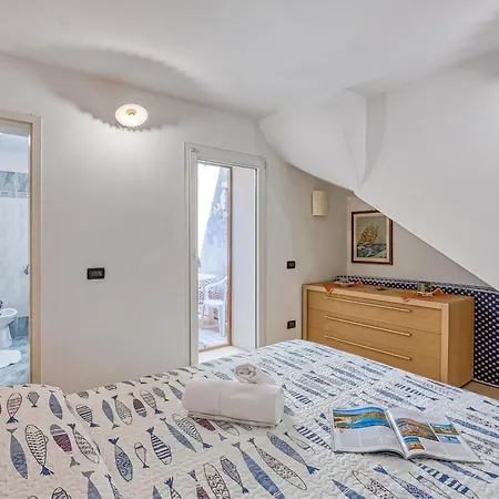 Apartman Astra 1 Harbour View - Happy